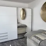 Lounge 3 Mit 2 Schlafzimmern Appartement *