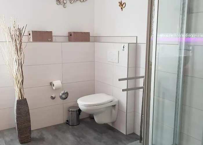 Lounge 3 Mit 2 Schlafzimmern شقة كوبلنس